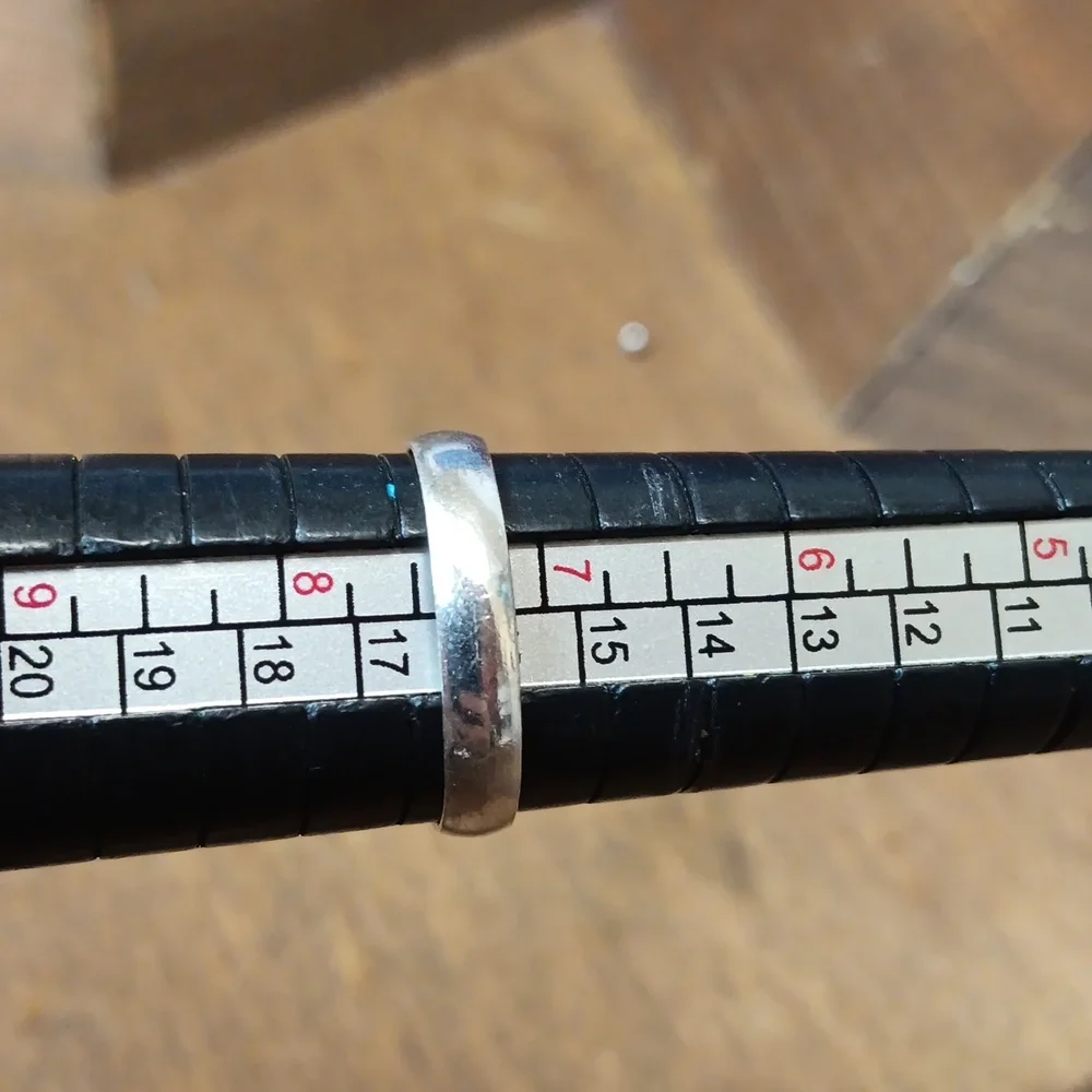 Rectangular Stone Ring - Picture 2 of 6